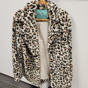 Southern Fried Chics Leopard Print Faux Fur Jacket- size Large